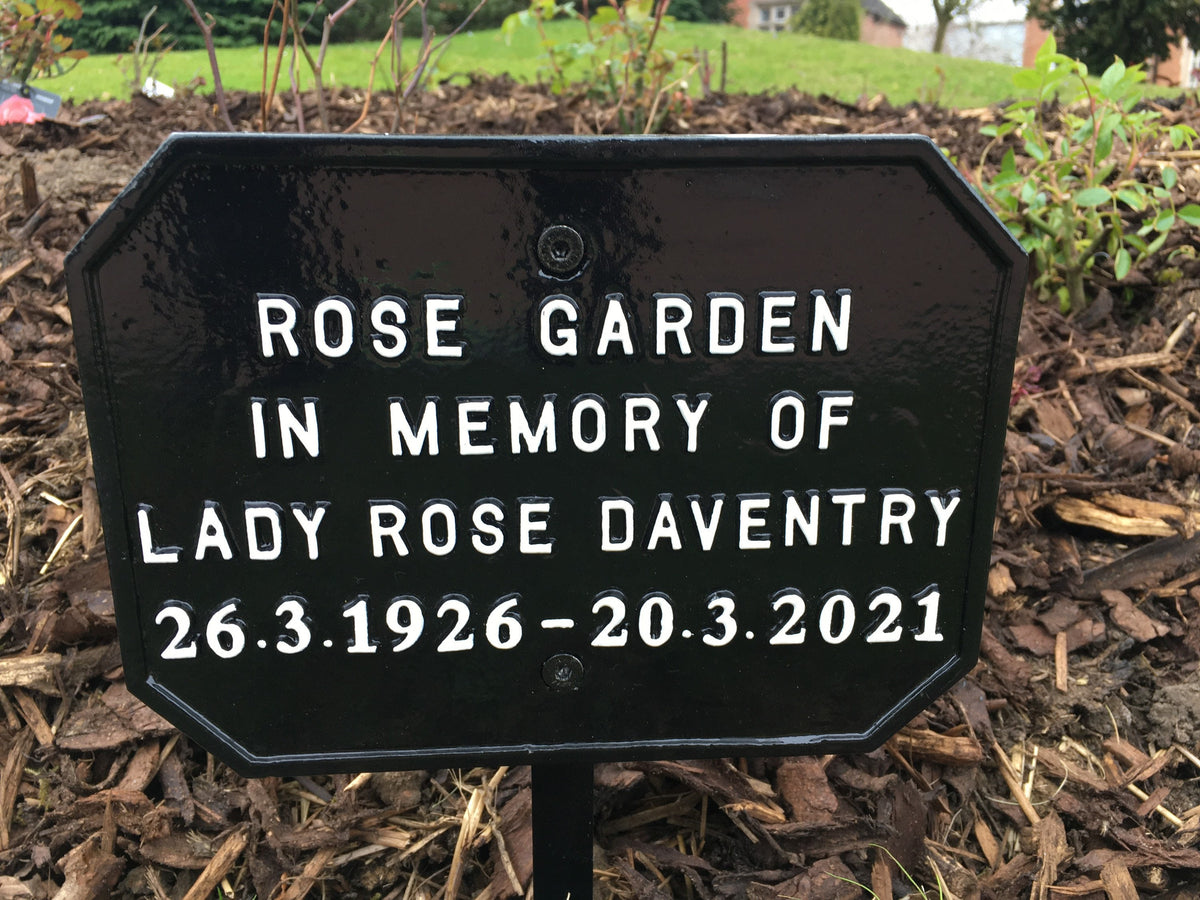 Vintage Traditional House Sign, Personalized Plaque, Colonial style Nameplate, Memorial Sign
